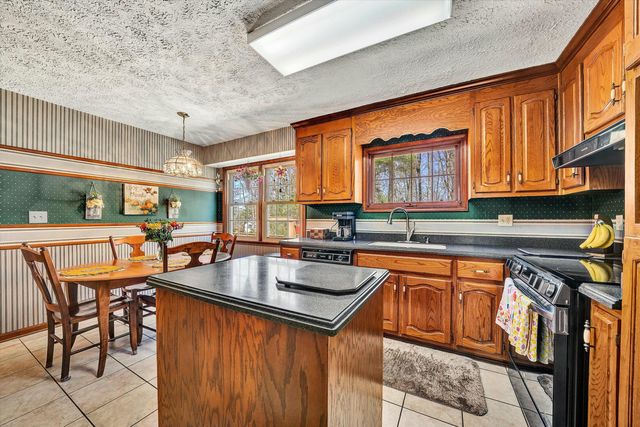 70 Belmont DR, Rocky Mount, VA 24151