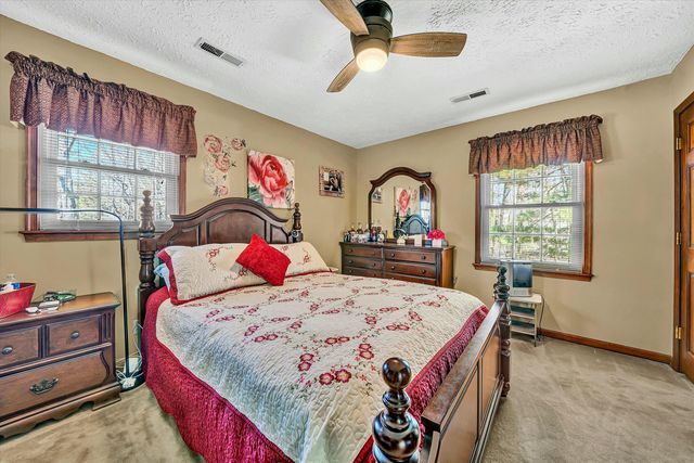 70 Belmont DR, Rocky Mount, VA 24151