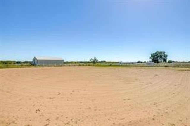 5700 FM 424, Cross Roads, TX 76227