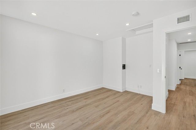 2257 Glastonbury, Westlake Village, CA 91361