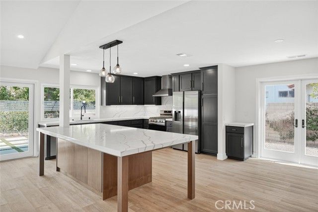 2257 Glastonbury, Westlake Village, CA 91361