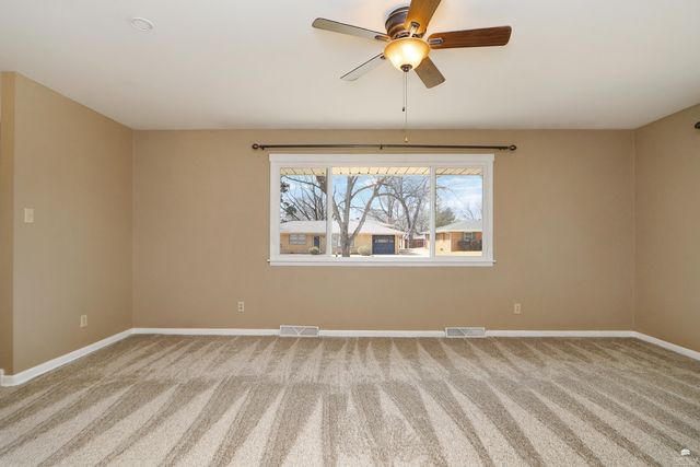 1728 Cassell Road, Manhattan, KS 66502