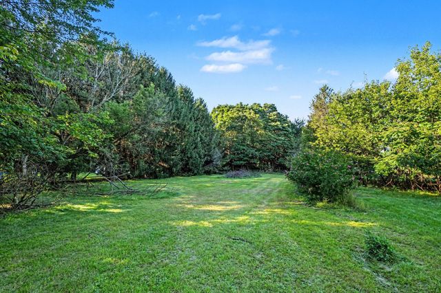461 W Lakewood Boulevard, Holland Twp, MI 49424