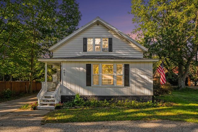 461 W Lakewood Boulevard, Holland Twp, MI 49424