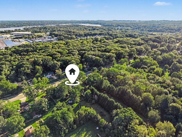 461 W Lakewood Boulevard, Holland Twp, MI 49424