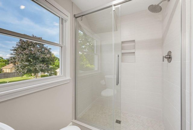 3608 N 101st STREET, Wauwatosa, WI 53222