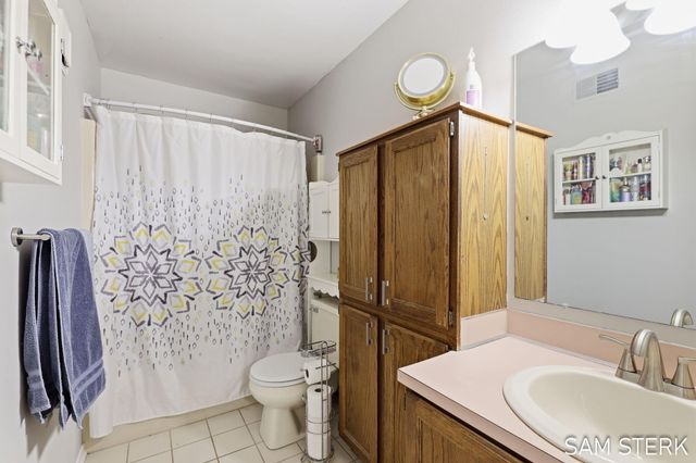 2953 Byron Center Avenue Sw F, City Of Wyoming, MI 49519