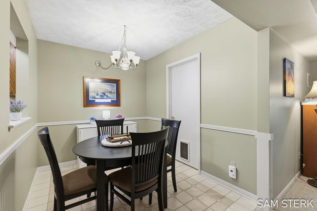 2953 Byron Center Avenue Sw F, City Of Wyoming, MI 49519