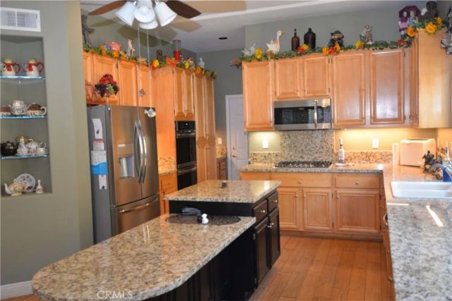 1439 Haig Point, Banning, CA 92220