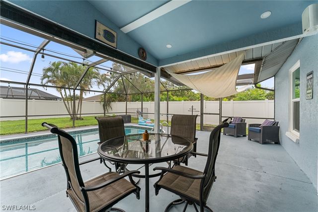 420 SE 10th AVE, Cape Coral, FL 33990