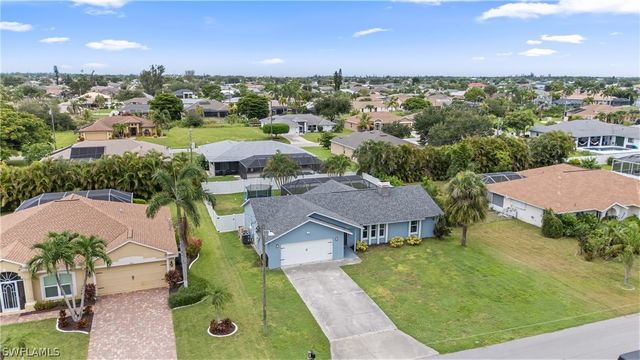 420 SE 10th AVE, Cape Coral, FL 33990
