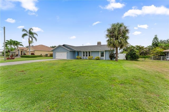 420 SE 10th AVE, Cape Coral, FL 33990