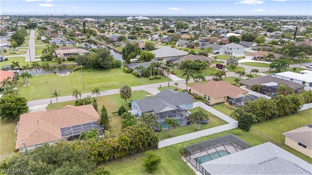 420 SE 10th AVE, Cape Coral, FL 33990