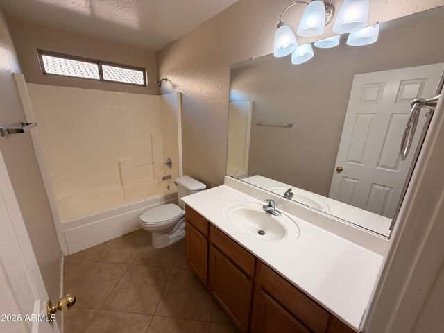 15752 W YAVAPAI Street, Goodyear, AZ 85338