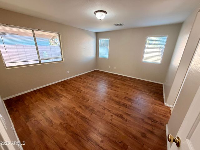 15752 W YAVAPAI Street, Goodyear, AZ 85338