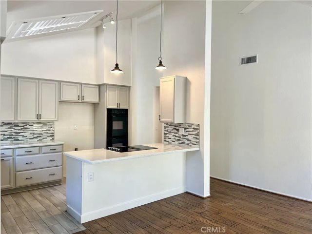 6 Descanso, Irvine, CA 92620