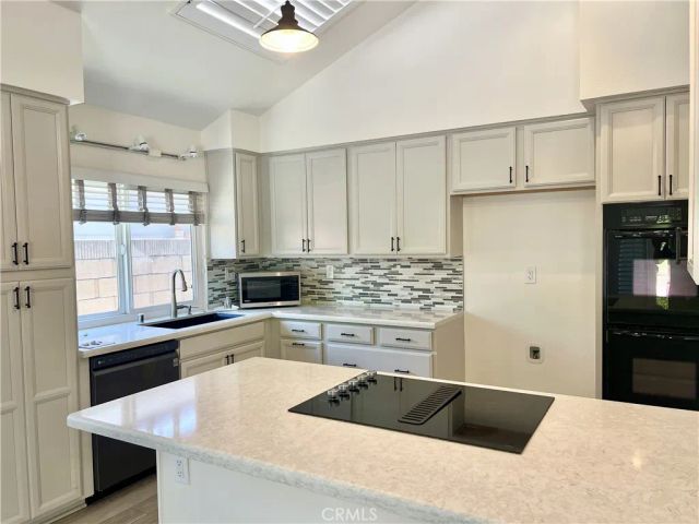 6 Descanso, Irvine, CA 92620
