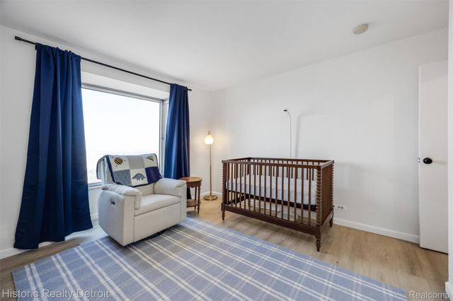 1300 E Lafayette 2409, Detroit, MI 48207