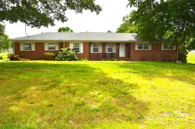 405 Wesley Heights Drive, Albemarle, NC 28001