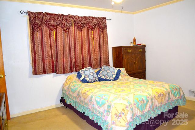 405 Wesley Heights Drive, Albemarle, NC 28001
