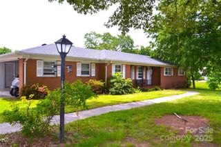 405 Wesley Heights Drive, Albemarle, NC 28001