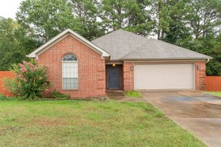 2710 Richland Park Drive, Bryant, AR 72022