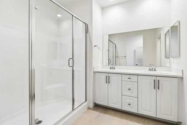 536 Sandstone Court, El Cajon, CA 92020