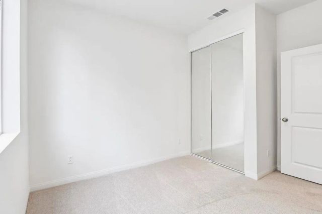 536 Sandstone Court, El Cajon, CA 92020