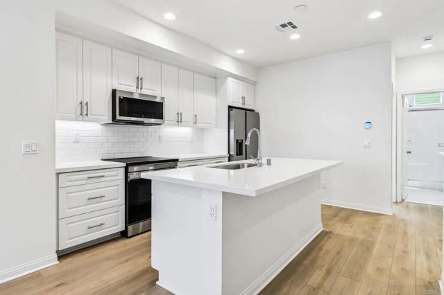 536 Sandstone Court, El Cajon, CA 92020