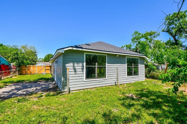 5030 Rapido Road, Houston, TX 77033