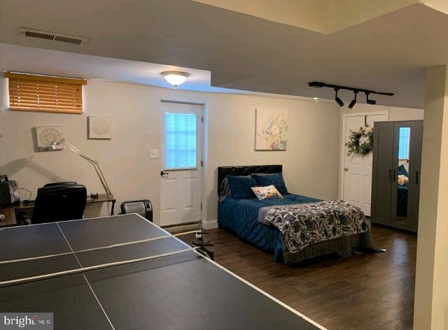 7703 GRAND LAKE DR, Seven Valleys, PA 17360