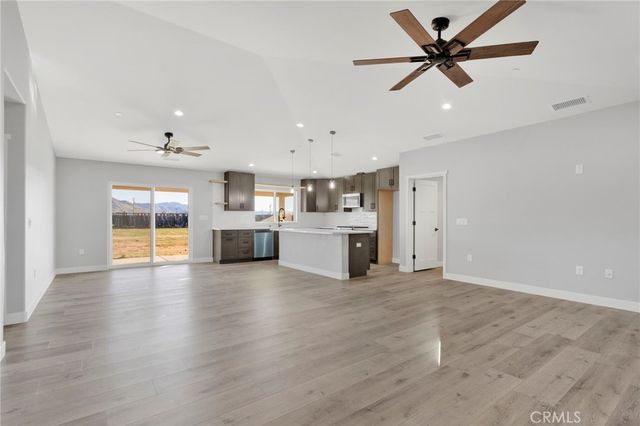 21533 Del Oro Road, Apple Valley, CA 92307