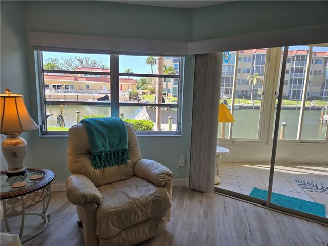 1215 S PORTOFINO DRIVE 107, Sarasota, FL 34242