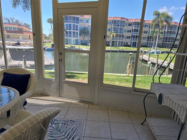 1215 S PORTOFINO DRIVE 107, Sarasota, FL 34242