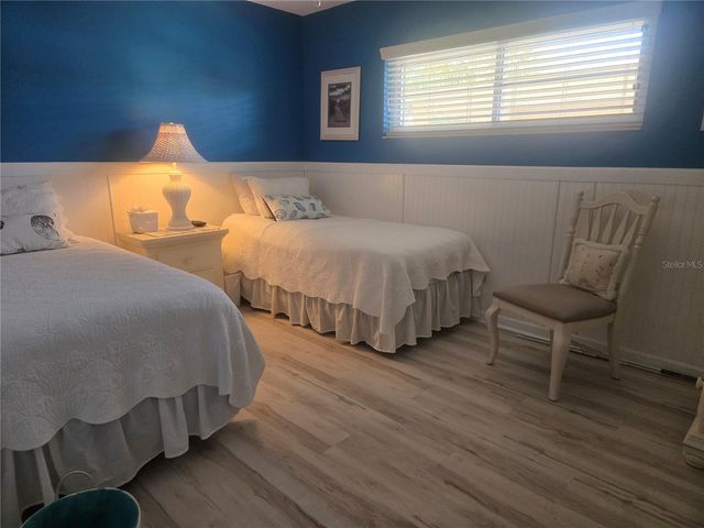 1215 S PORTOFINO DRIVE 107, Sarasota, FL 34242