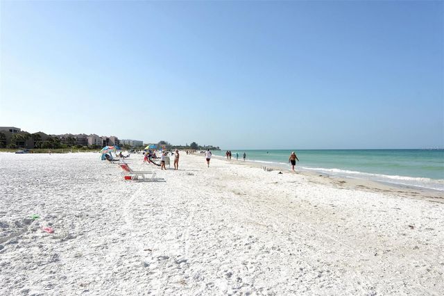 1215 S PORTOFINO DRIVE 107, Sarasota, FL 34242