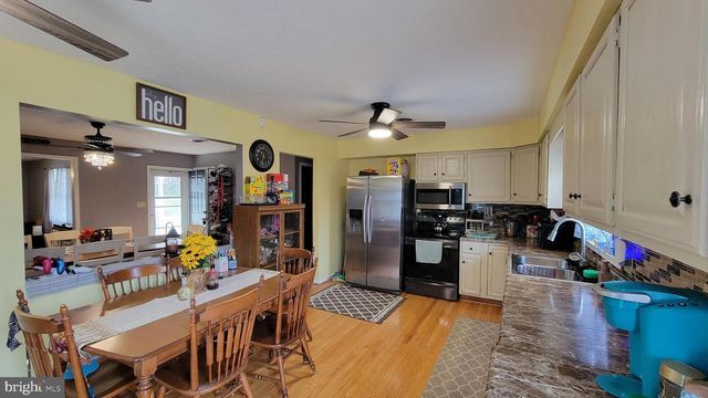 23 WILD TURKEY LN, Berkeley Springs, WV 25411