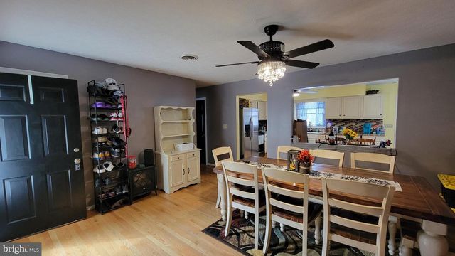 23 WILD TURKEY LN, Berkeley Springs, WV 25411