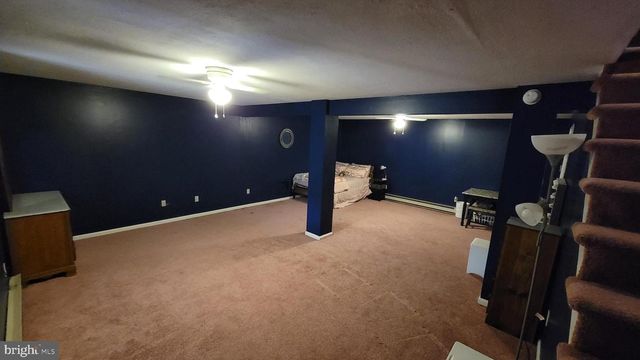 23 WILD TURKEY LN, Berkeley Springs, WV 25411