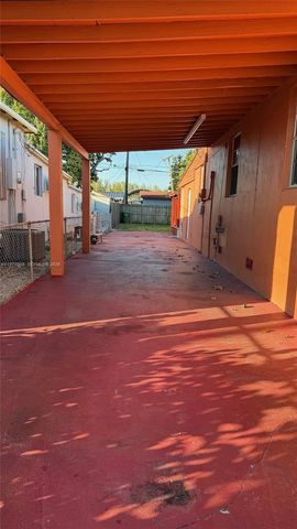 309 E 18th St, Hialeah, FL 33010