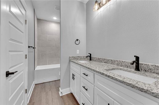 34 Oniell Circle, Bella Vista, AR 72715