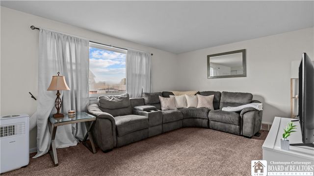 101 Poinciana Parkway, Cheektowaga, NY 14225