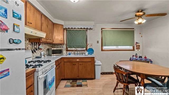 101 Poinciana Parkway, Cheektowaga, NY 14225