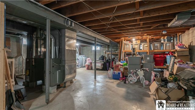 101 Poinciana Parkway, Cheektowaga, NY 14225