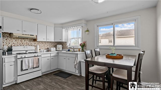 101 Poinciana Parkway, Cheektowaga, NY 14225