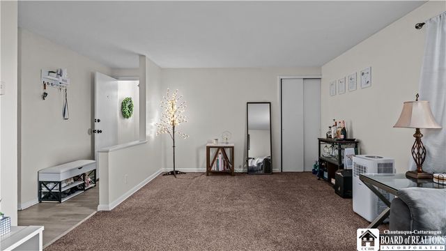 101 Poinciana Parkway, Cheektowaga, NY 14225