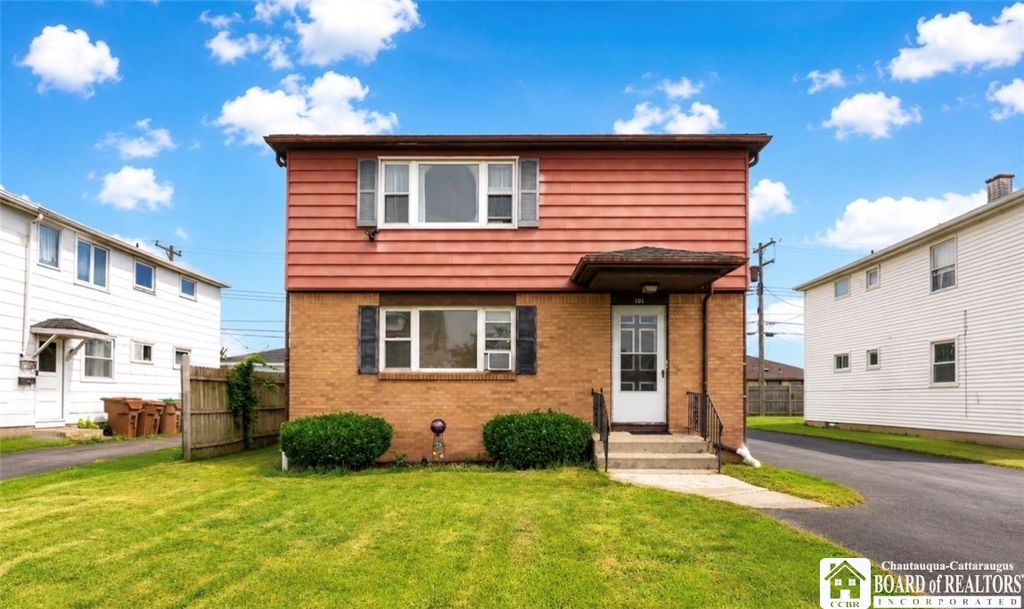 101 Poinciana Parkway, Cheektowaga, NY 14225