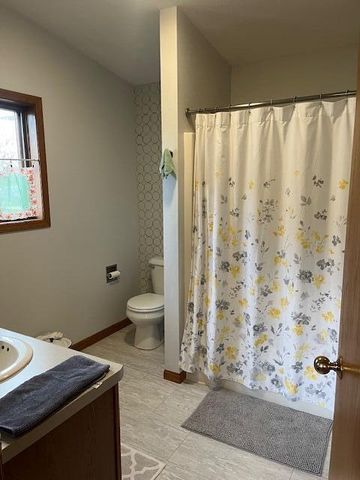 4211 51st AVENUE, Kenosha, WI 53144