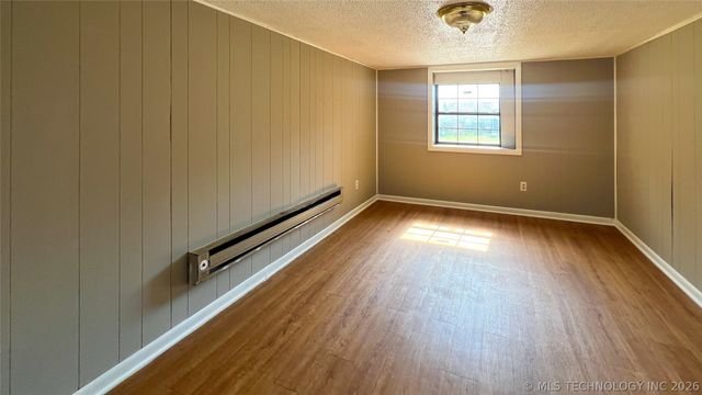 1230 N Olympia Avenue, Tulsa, OK 74127
