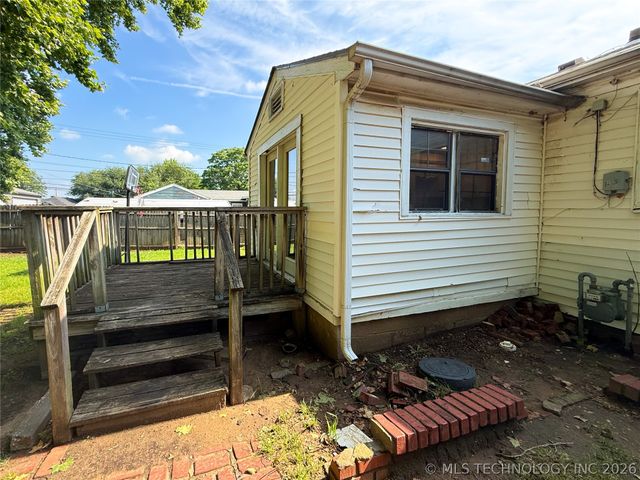 1230 N Olympia Avenue, Tulsa, OK 74127